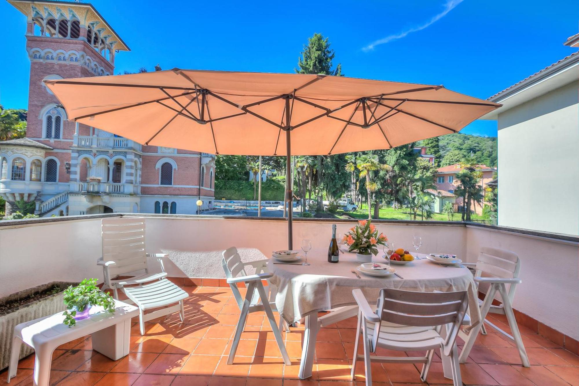 Appartamento Gaya Stresa Center - Happy Rentals Ngoại thất bức ảnh