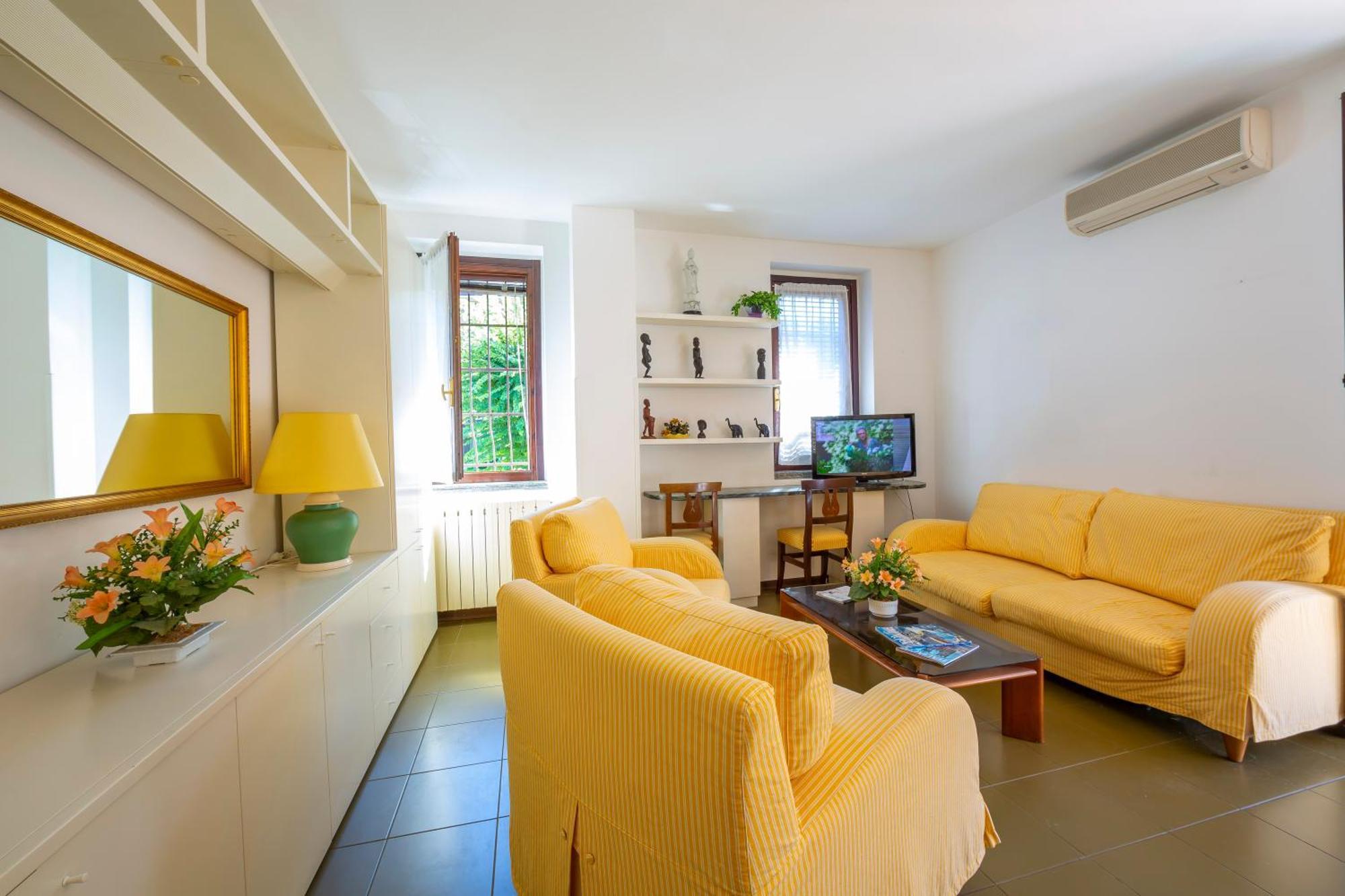 Appartamento Gaya Stresa Center - Happy Rentals Ngoại thất bức ảnh