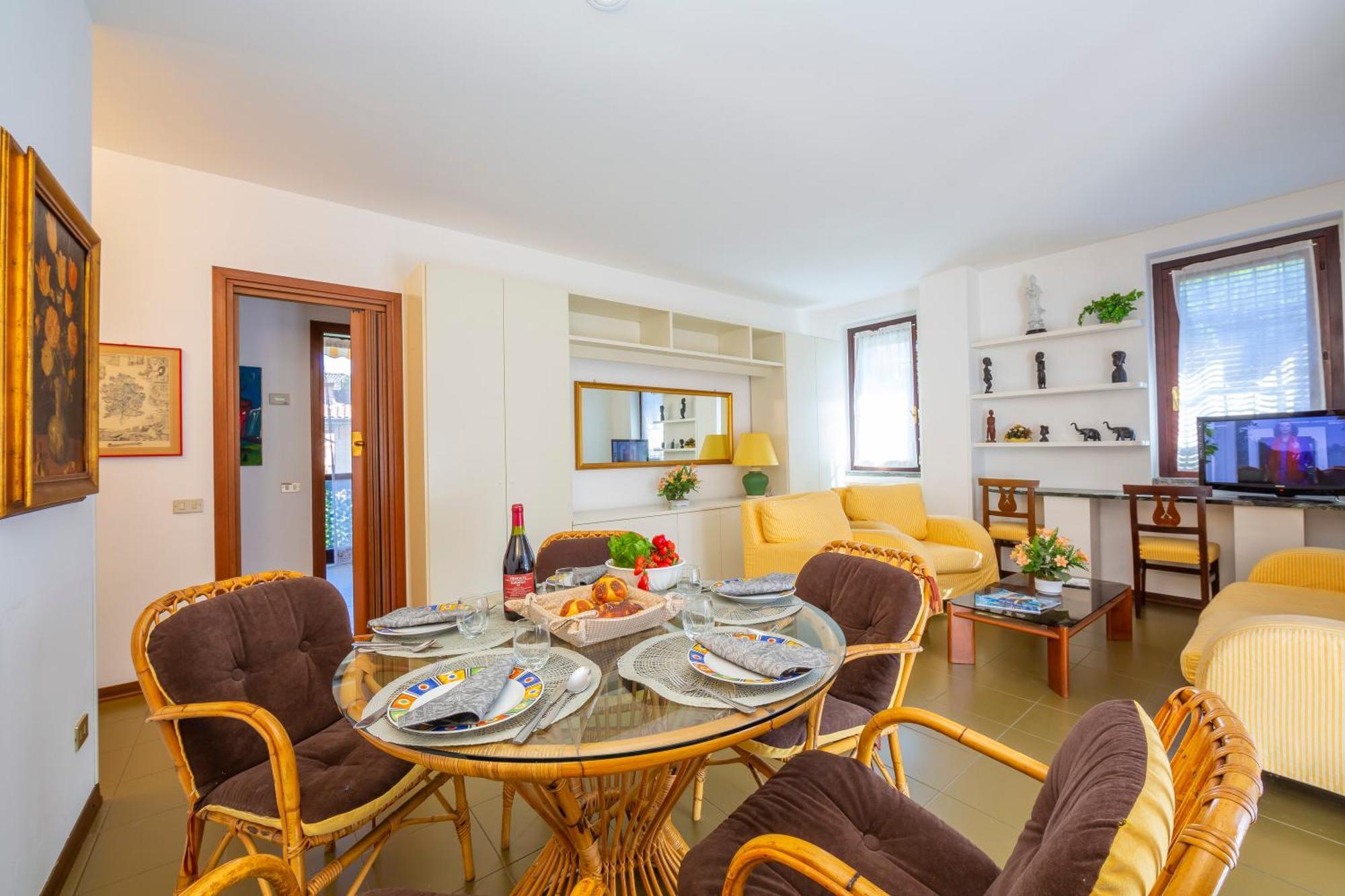 Appartamento Gaya Stresa Center - Happy Rentals Ngoại thất bức ảnh
